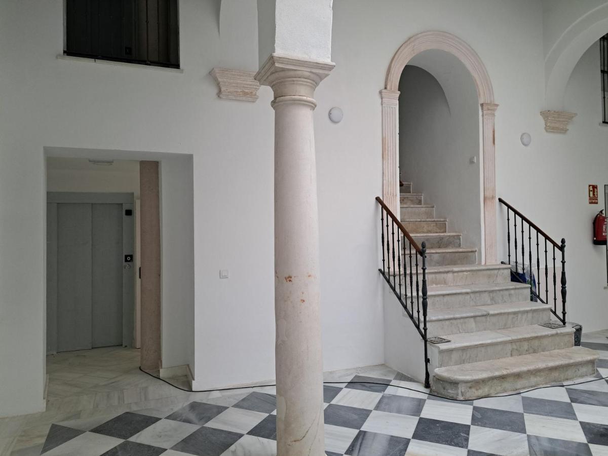 Apartamento Duplex Casa Palacio Rehabilitado Centro El Puerto El Puerto de Santa Maria Exterior photo